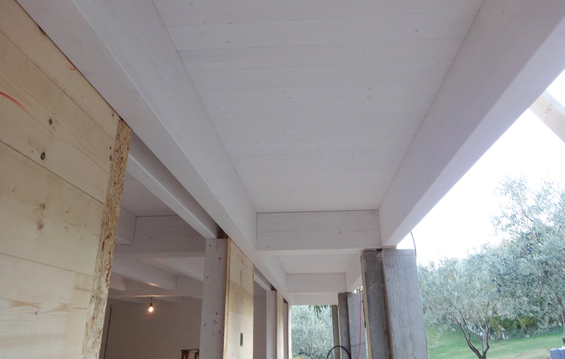Ampliamento di un edificio residenziale con pannelli strutturali PRIMOLAM®